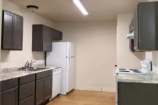 1111 N College St, Killeen, TX 76541 - Photo 3