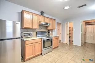 2305 Breeze Way Ln, Temple, TX 76502 - Photo 15