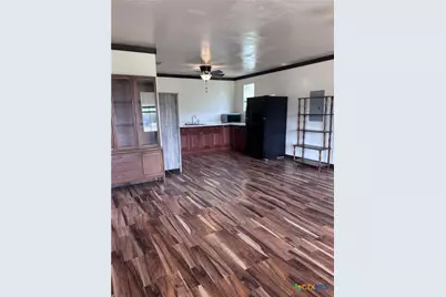 5570 Blackhill Road, Floresville, TX 78114 - Photo 25