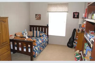 5570 Blackhill Road, Floresville, TX 78114 - Photo 9