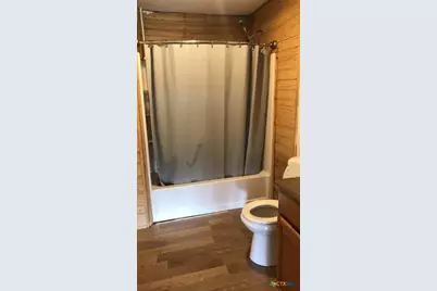 5570 Blackhill Road, Floresville, TX 78114 - Photo 33