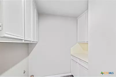 116 Newport Drive, Victoria, TX 77904 - Photo 23