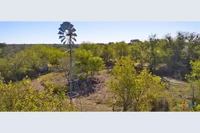 112 Loop 308, Briggs, TX 78608 - Photo 29