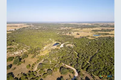 112 Loop 308, Briggs, TX 78608 - Photo 13