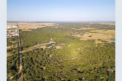 112 Loop 308, Briggs, TX 78608 - Photo 11