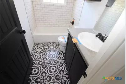 536 E Third Street, Hico, TX 76457 - Photo 15