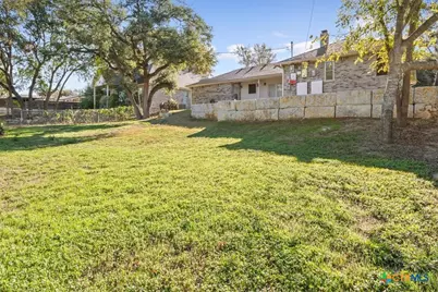 8 W Aztec Lane, Belton, TX 76513 - Photo 35