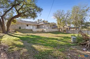 8 W Aztec Ln, Belton, TX 76513 - Photo 37