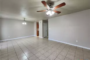 21 Moss Rock Dr, New Braunfels, TX 78130 - Photo 7