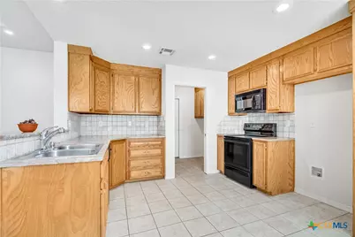 5209 Foxhill Road, Temple, TX 76502 - Photo 9