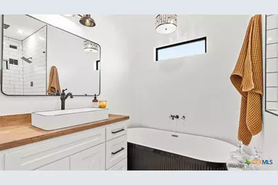 411 Cielo Vista, Canyon Lake, TX 78133 - Photo 19