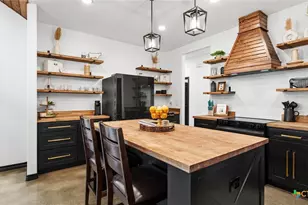 411 Cielo Vista, Canyon Lake, TX 78133 - Photo 11