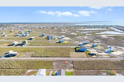 139 W Pin Oak Lane, Rockport, TX 78382 - Photo 3