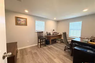 8 Marshall Rd, Port Lavaca, TX 77979 - Photo 25