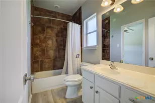 412 Shayla Ln, Canyon Lake, TX 78133 - Photo 21