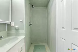 4 Canyon Cir, Belton, TX 76513 - Photo 25