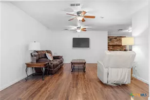 4 Canyon Cir, Belton, TX 76513 - Photo 9