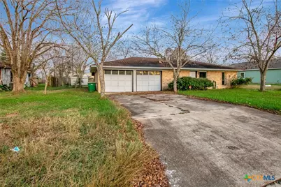 205 Lariat Lane, Victoria, TX 77901 - Photo 39