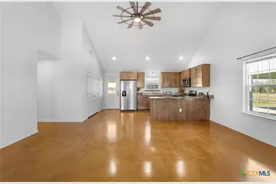 302 County Road 422, Bartlett, TX 76511 - Photo 9