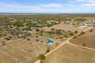 302 County Rd 422, Bartlett, TX 76511 - Photo 33