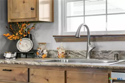 302 County Road 422, Bartlett, TX 76511 - Photo 21