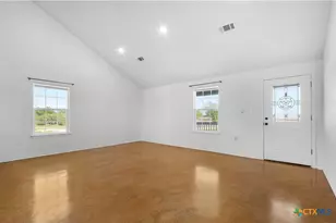 302 County Rd 422, Bartlett, TX 76511 - Photo 11