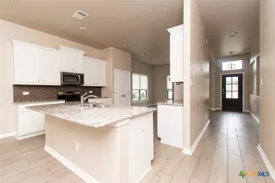 717 Holstein Drive, Belton, TX 76513 - Photo 5