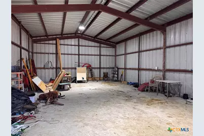 4309 Hanselman Road, Victoria, TX 77901 - Photo 5