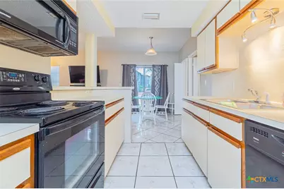 210 Oak Bay #403, Rockport, TX 78382 - Photo 11