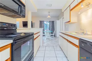 210 Oak Bay, Rockport, TX 78382 - Photo 11