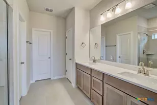 2114 Shepards St, Seguin, TX 78155 - Photo 11