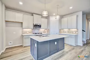 2114 Shepards St, Seguin, TX 78155 - Photo 5