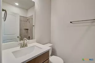 2114 Shepards St, Seguin, TX 78155 - Photo 19