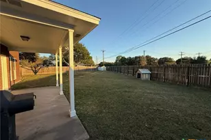 111 Belmoor Ln, Victoria, TX 77904 - Photo 43