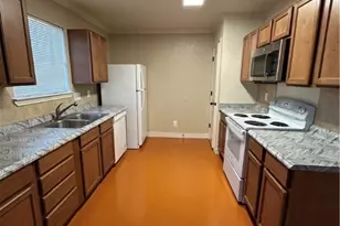 803 Leifester Cir, Killeen, TX 76549 - Photo 11