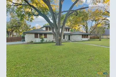 1939 Wayside Drive, Seguin, TX 78155 - Photo 5