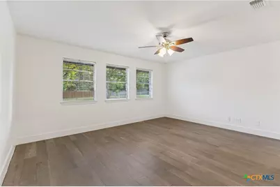 1939 Wayside Drive, Seguin, TX 78155 - Photo 19