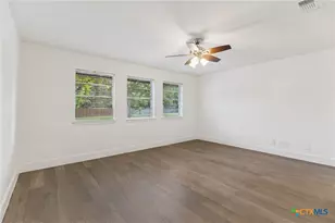 1939 Wayside Dr, Seguin, TX 78155 - Photo 19