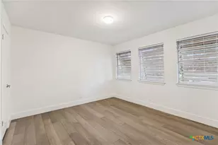 1939 Wayside Dr, Seguin, TX 78155 - Photo 23