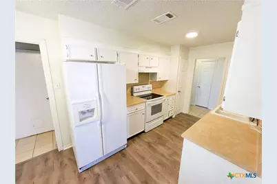 605 Courtney Lane, Copperas Cove, TX 76522 - Photo 7