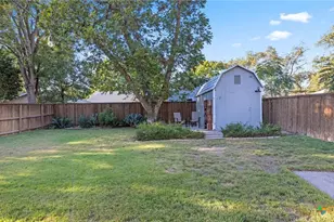 760 Roosevelt St, New Braunfels, TX 78130 - Photo 27