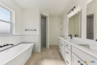 11060 Eagle Walk Boulevard, Salado, TX 76571 - Photo 31