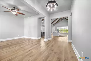 360 Grove Rd, Killeen, TX 76542 - Photo 7