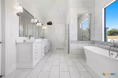 360 Grove Road, Killeen, TX 76542 - Photo 35