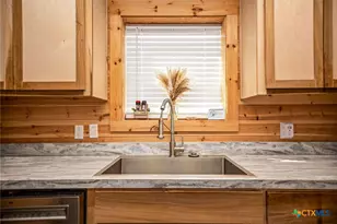 185 E Tiki Dr, Seadrift, TX 77983 - Photo 13