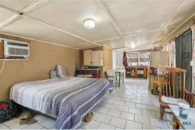 3001 Curry Rd, Seguin, TX 78155 - Photo 27