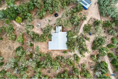 3001 Curry Rd, Seguin, TX 78155 - Photo 9