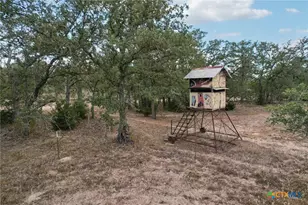 3001 Curry Rd, Seguin, TX 78155 - Photo 7