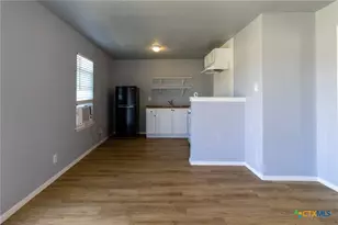 118 W Avenue A, Killeen, TX 76541 - Photo 3