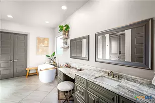 2447 Wallaby Cir, New Braunfels, TX 78132 - Photo 19